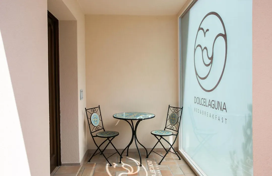 Guest House Dolce Laguna-1